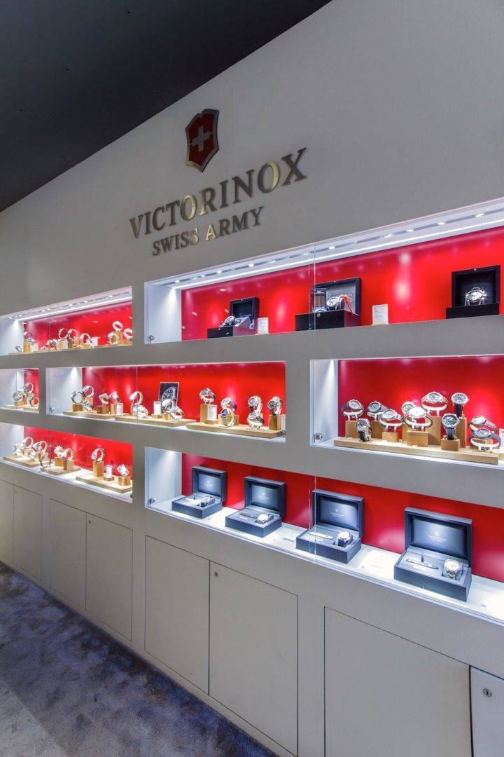 geneve--shopping-victorinox-geneva-0-p02.jpg