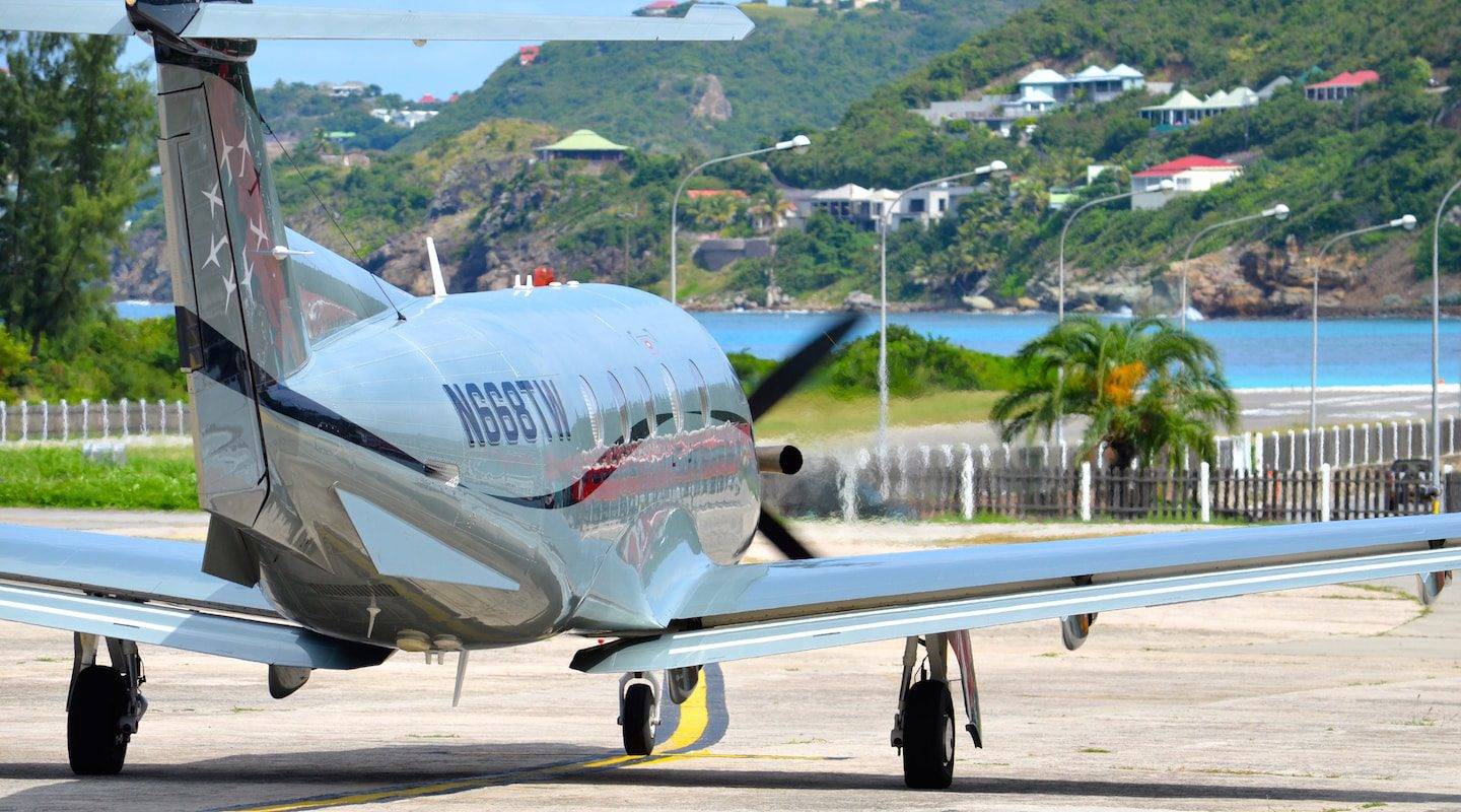 st-barth--service-1-copie-min.jpg