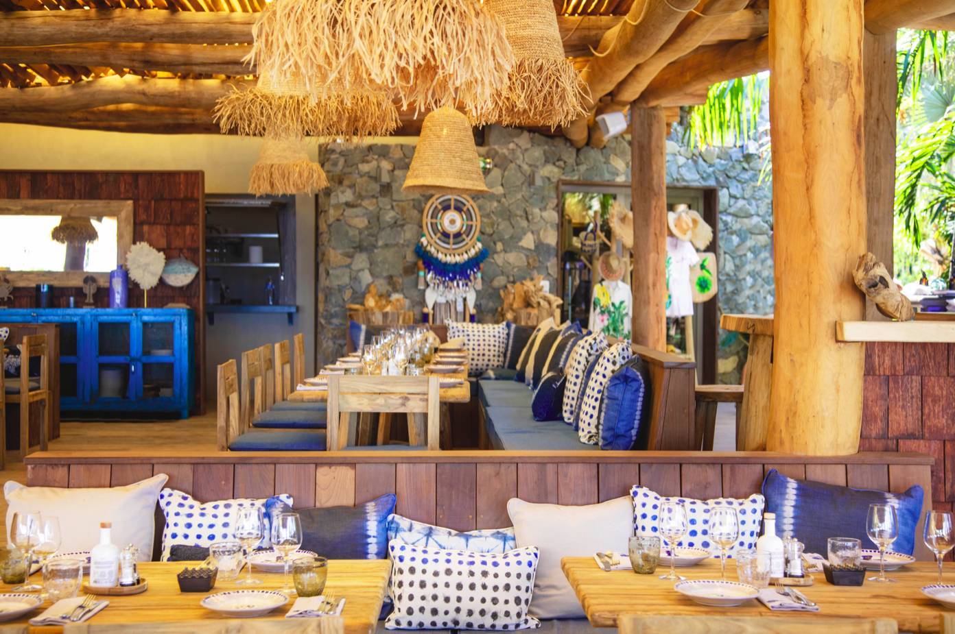 4-st-barths-gyp-sea-beach-restaurant-st-jean-st-barth-1.jpg