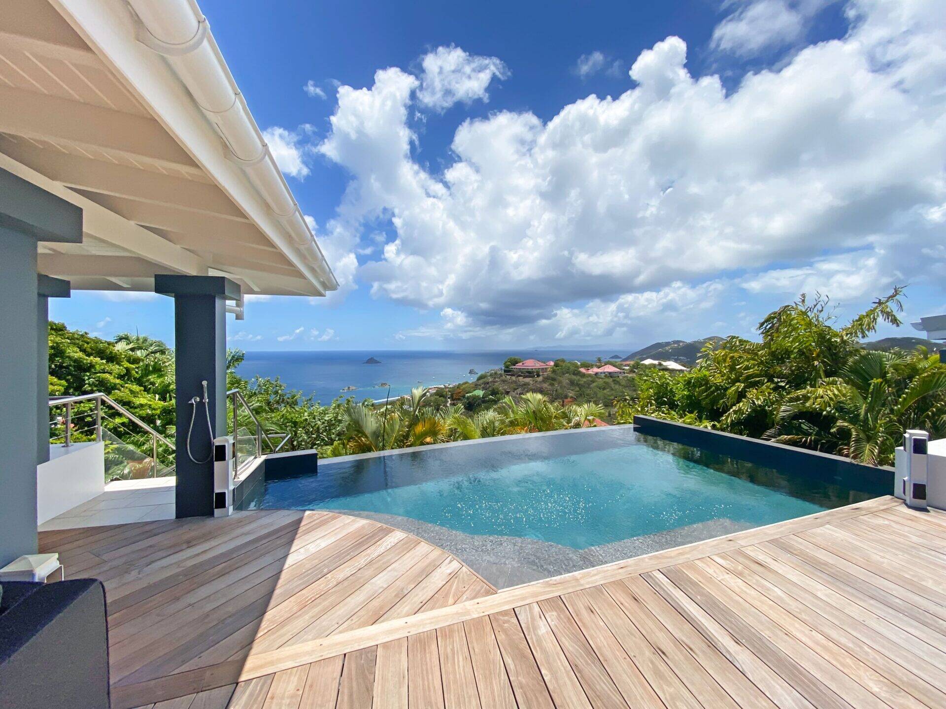 sun-beach-house-stbarth-vaguebleue11-min.jpg