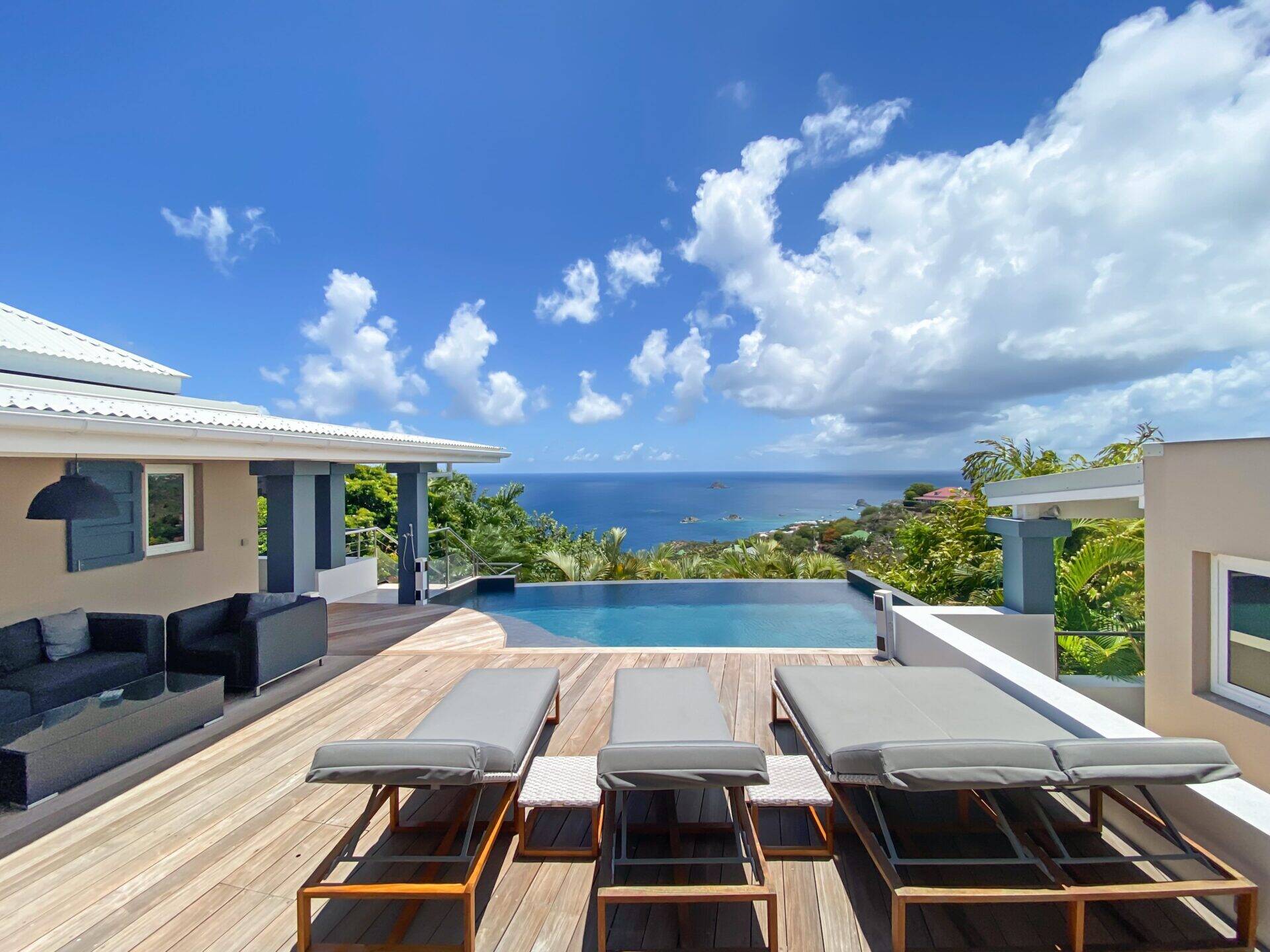 sun-beach-house-stbarth-vaguebleue7-min.jpg